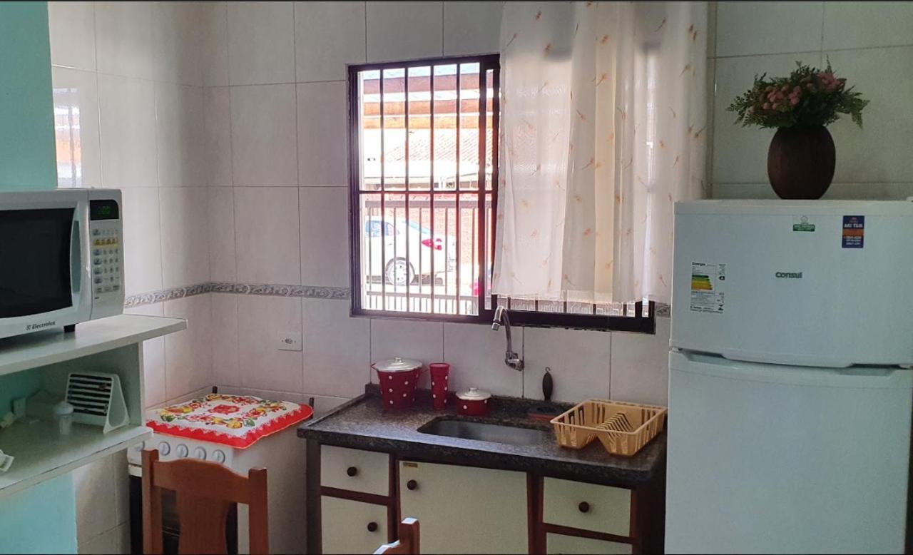 Apartamento A 30 Metros Da Praia Das Toninhas Ubatuba Ngoại thất bức ảnh